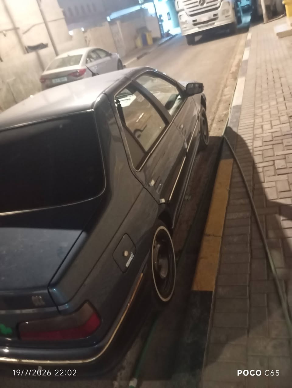 سلام وا عليكم بيجو بارص موديل 24 خير من الله كفاله عامه من كلشي مكينه 1800 كير تبريد حداده تأير كله مكفوله مواصفات البيجو 24 معروفه حتا ماي الراديتر بعده اخضر مال شركه ماشيه 80 الف ما تذهب عليه ربع دينار حره تحويل مباشر السياره خير من الله رايده ب 83 وبيه مجال الطيبين التواصل 
***********
