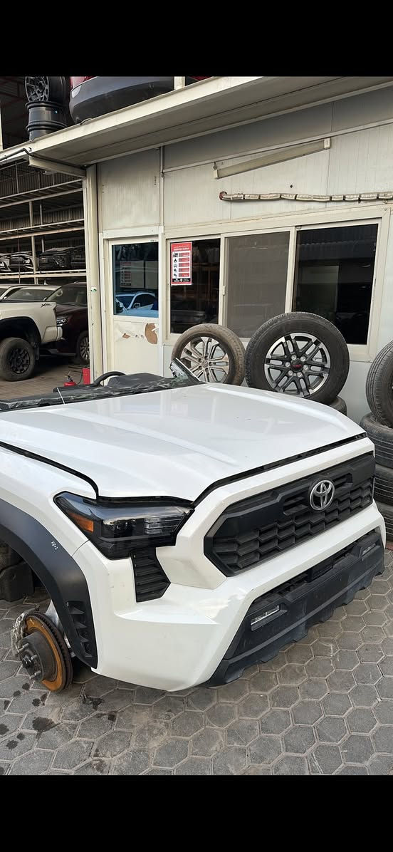 بسم الله الرحمن الرحيم .
اخواني تم وصول حاويه جديده .

.

اغراض تيوتا راف فور موديل 2025 .

.

اغراض تيوتا تكوما 2025 .

.

اغراض تيوتا كراند هايلندر موديل 2025

.

اغراض تيوتا كراون موديل 2025 .

.

لدنيا توصيل الى جميع المحافظات و الدول و اين ما تكن الغرض يوصلك الى باب بيتك 👏🏽.

.

للتواصل واتس اب : 00971503964333

.

***********

***********

.

تحياتي ❤️.
