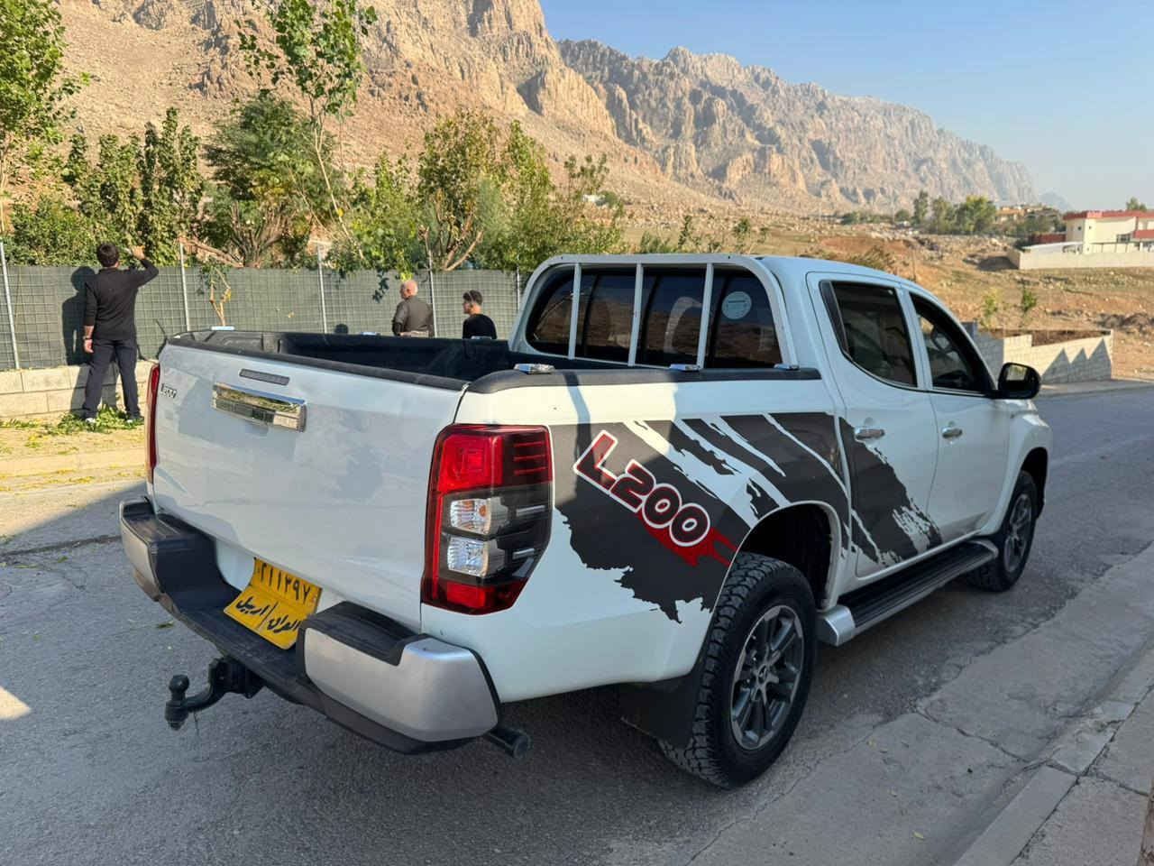 میستۆبۆشی L200 2021  دەبڵ اکسل 
120 هەزار کم ڕۆشتووە 
بی بۆیاغ بی سارد 
هەموو شتیک بە شەرت
 زۆر خاوینە دەرەجە یەکە

سعر : لە کۆمێنت داوای بکە ڕاستەوخۆ بۆت دێت 🤖 

ناونیشان ڕانیە سلیمانی
گێڕ و مەکینەی بەشەرت 
هیچ کێشەیەکی تێدا نییە 

ژمارەی خاوەنەکەی 
 ***********
***********
