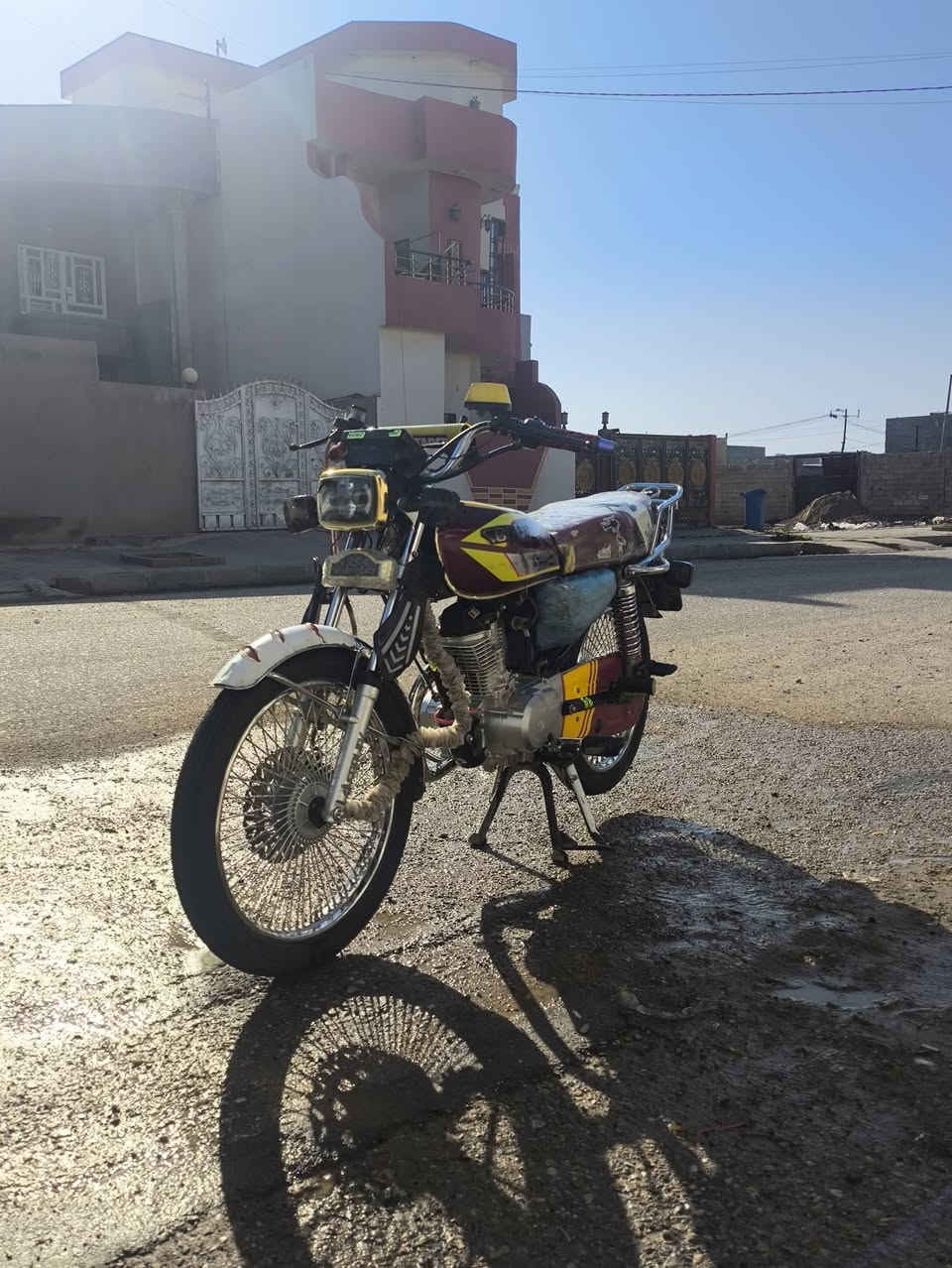 دراجة 2024 للبيع محرك شرط شراي خابرني لا تراسلني ما متواجد علفيس ***********
