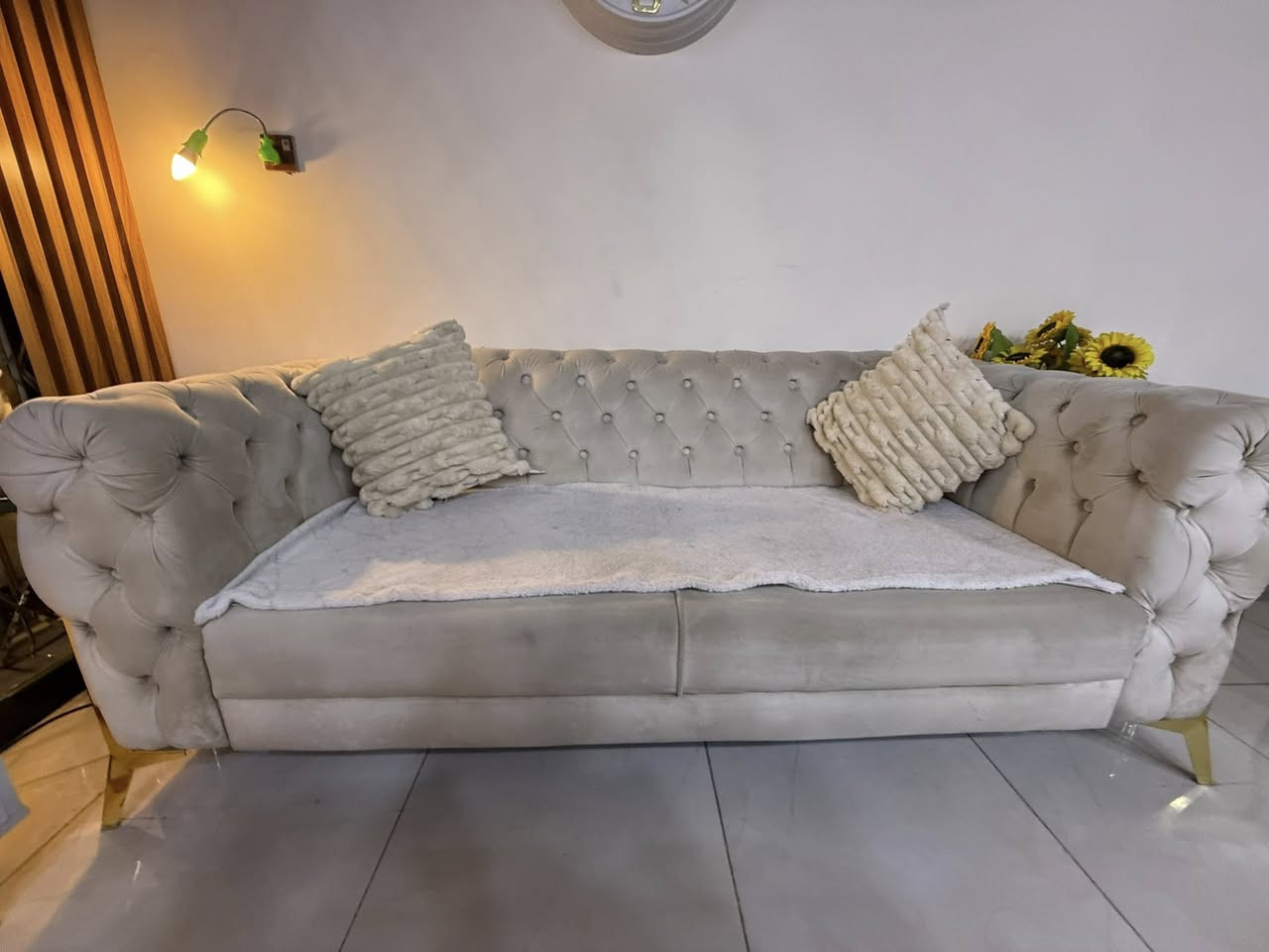 تخم 11 مقعد 3 ثلاثي وثنين مفرد
السعر650 
بغداد العامرية


**إذا كنت صاحب هذا الإعلان وتريد حذفه لأي سبب، رجاءا أرسل رسالة إلى الدعم الفني**