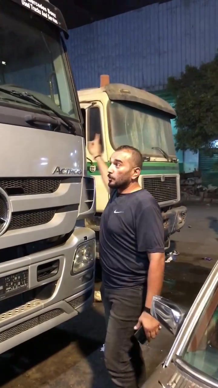 اللي جبها من الطخ طخ🚚🔥 غير اللي بديها تس تس
  #بلوجر_النقل_الثقيل
 #النقل_الثقيل
 #شاحنات


**إذا كنت صاحب هذا الإعلان وتريد حذفه لأي سبب، رجاءا أرسل رسالة إلى الدعم الفني**