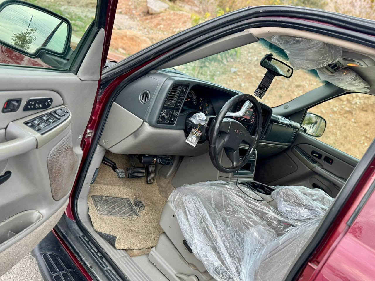 ‎سلام عليكم اخوان.  الله يبارك فيكم.  ويحفظ الجميع.  والكل على راسي🌹

                          🇺🇸GMC YUKON 2006 🇺🇸

مواصفات يوكن فول مواصفات ماعدا فتحة 

اداوات (بدون رقم) عدلة بدون كص

ماشية 200 الف محرك گير شرط

٤ تايرويل جديد حدادية جديد 

سيارة جديد ماشاءالله تبارك الله 

سعر:٨٣ ورقة

مكان سيارة/سليمانية-دربنديخان

عربي/***********
كوردي/*********** دار بنديهكان, السليمانية
