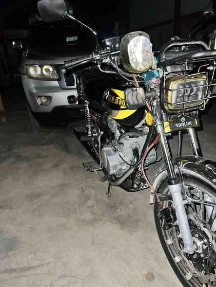 السلام عليكم 
سولنك موديل 2025 

محرك 200cc

كله شرط محرك كهربائيات 

السعر 700قفل 🔐

***********
