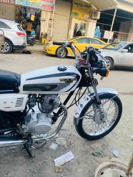 السلام عليكم دراجه للبيع موديل 23 طالعه ب٢٤ أوراق أصولي مكان شطره السعر ب٨٥٠ وبيها مجال دراجه برغي واحد مامفتوح بيها كهربائيات كلها شغاله دراجه مكفولة
***********
