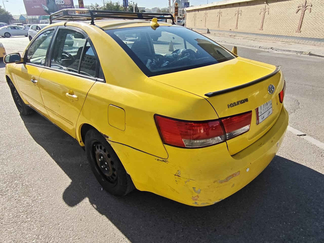 السلام عليكم
سوناتا 2008 خليجي محرك 2000 الفين بي خشونه 
كير صدر مكفول تبريد ثلج
ضربتها جاملغ ايمن مصلح نفسه بدون اي تبديل 
السعر 70 $ بيها مجال بسيط 
رقم ديالى مشروع وطني 
سنويه بعدلها ٢٥ يوم تسقط 
مكاني بغداد صالحية 
***********
