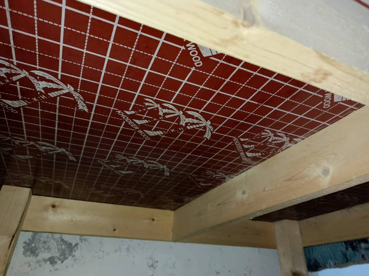 جرباية ام نفر واحد خشب صاج  الاصلي وكاعيتها خشب بوك الثخين كما موضح بصور  جرباية نضيفة جدا يبيعونها 65الف اني أبيعها  ب30الف  فقط لتواصل على الخاص عنواني بغداد شارع فلسطين   توصيلها عليك  لايوجد لدي خدمة توصيل


**إذا كنت صاحب هذا الإعلان وتريد حذفه لأي سبب، رجاءا أرسل رسالة إلى الدعم الفني**