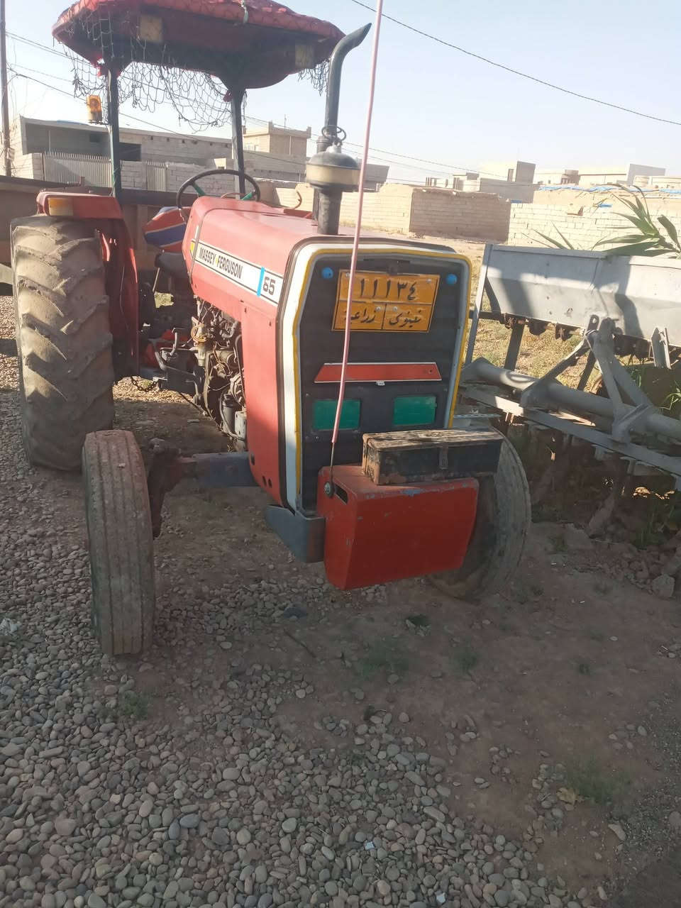 فركسن ٧٥محرك تيارت كلوشرط سعر٨مليون قفل رقم نينوى مكان كركوك دقوق ***********
@
