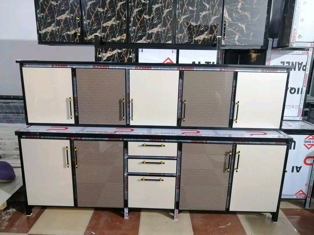 كونترات جمله كركوك متوفر جميع الموديل مترين لحد ٤ امتار جمله ومفرد عنوان حي العسكري مقابل لحم بعجين البركة ***********
