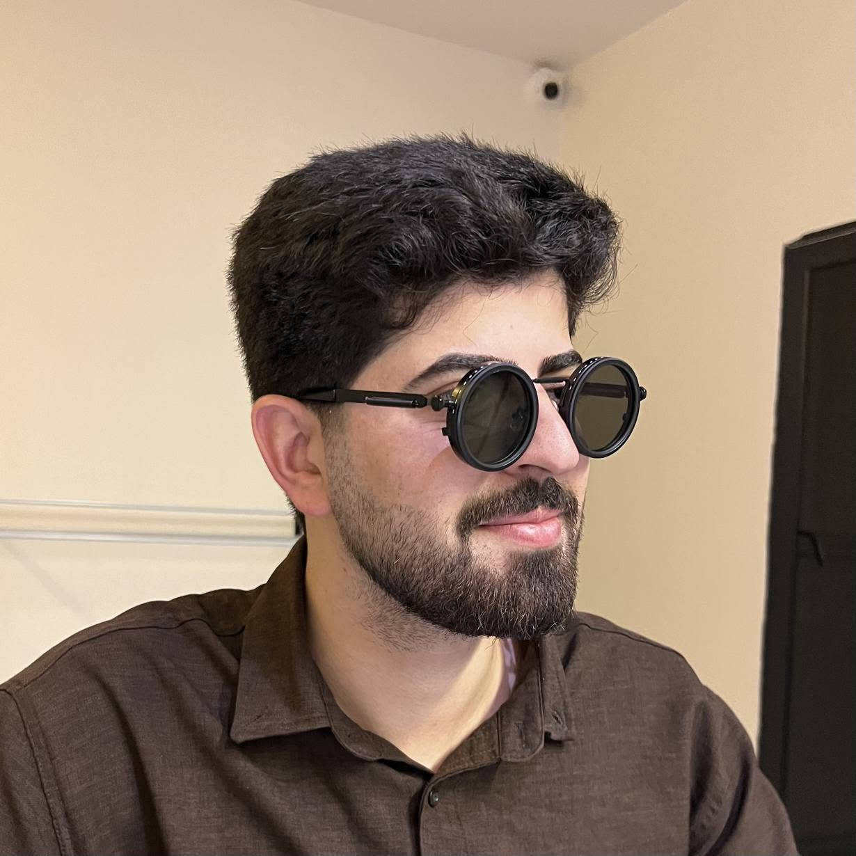 🕶️⚙️ إطلالة استثنائية لعشاق التميز!

نظارة ND Vario الدائرية بتصميم ستيم بانك عصري وتفاصيل ميكانيكية فريدة 😎

إطار معدني متين، أذرع مرنة، وراحة طوال اليوم ✨

تجي ويا حافظة صلبة للحماية 🎁

خلي ستايلك يحكي عنك! 🔥 بغداد, العراق


**إذا كنت صاحب هذا الإعلان وتريد حذفه لأي سبب، رجاءا أرسل رسالة إلى الدعم الفني**