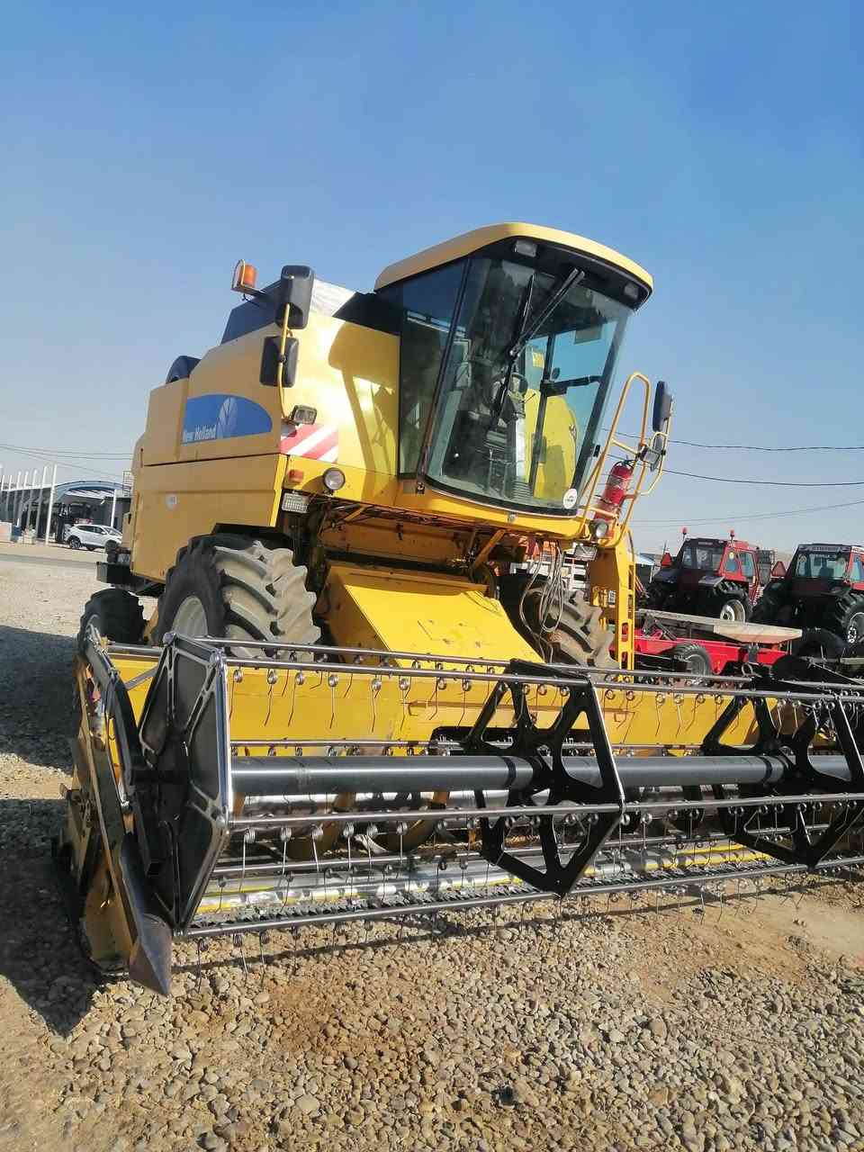 السلام عليكم حاصده 2006 بلجيكي5بلم اصلي فول  مكفول كفاله عامه رقم اربيل طبله17  قلاب دبل درام هوزل سلايت *********** *********** المكان واسط بيع +مراوس
