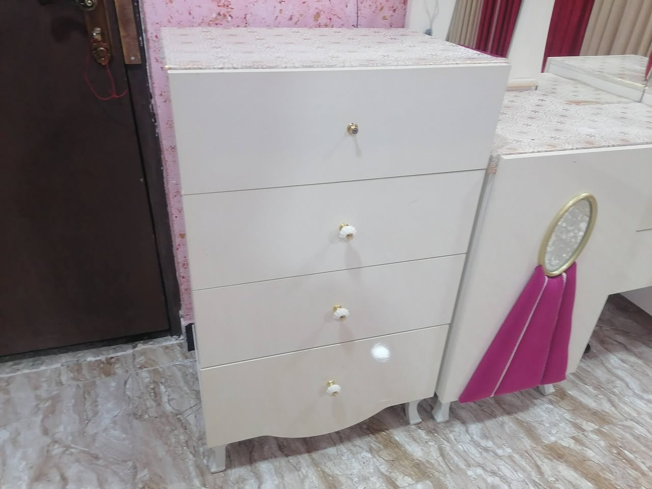 سلام عليكم غرفة نوم تركية 9 قطع للبيع السعر ع الخاص


**إذا كنت صاحب هذا الإعلان وتريد حذفه لأي سبب، رجاءا أرسل رسالة إلى الدعم الفني**