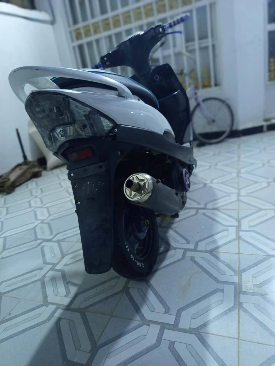 دراجه ماكس عدله للبيع دراجه مزوده مفتوحه مره وحده بوشه49بلاد سعر 550بيه مجال لطيبين رقم ***********
