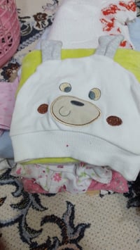 ملابس بنات • استخدام قليل • كالجديد