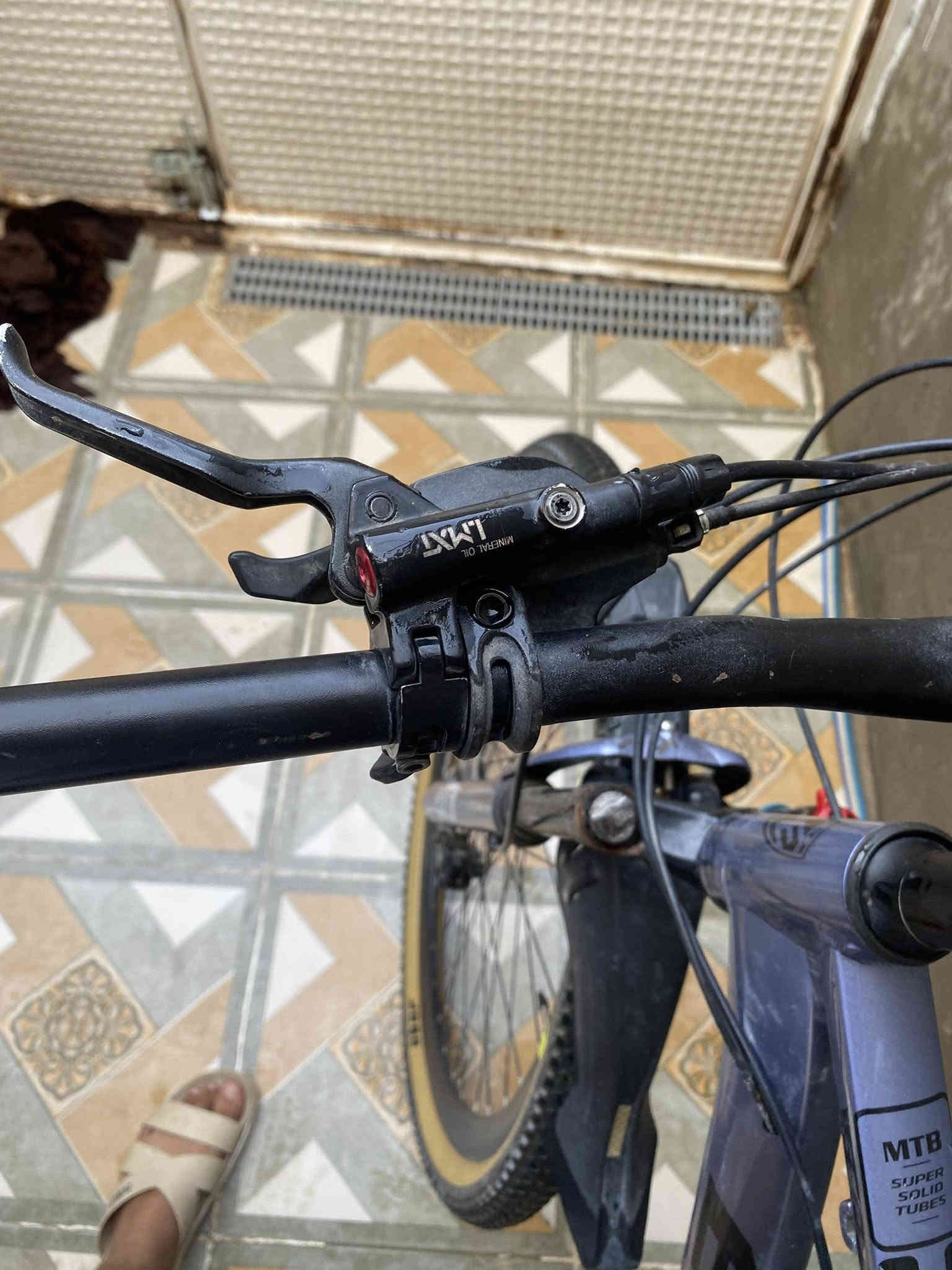 دراجة ماركا ايزيل حجم 29. للبيع بسعر 150 الف 
رجاءا فقط الشراي يتواصل عبر الرقم ***********
