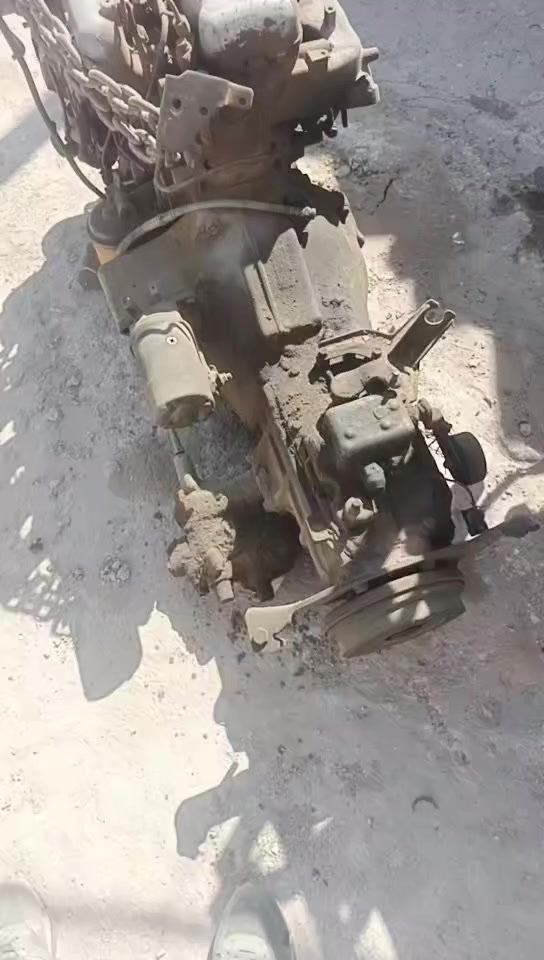 سلام عليكم محرك كنتر لبيع كامل هو وتفرعاته 
كير شقال سلف شقال دينامو شقال لحرك كاسر رنك 
***********
