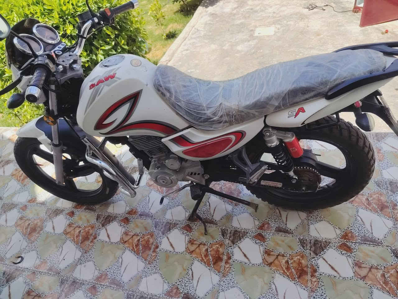 السلام عليكم للبيع دراجه سنكي موديل 23كامل موصفات بصمه اوارقه كامله السعر 1100بيه شويه مجال ***********
