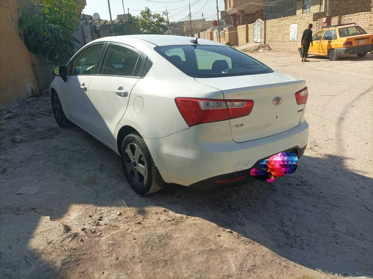 ريو 2013 امريكي ضرر جاملغ السعر ٧٨ وبيه مجال بيها تنقيص فقط رقم بابل انكليزي بأسمي السياره جاهزة
*********** واتساب موجود ايضا.
