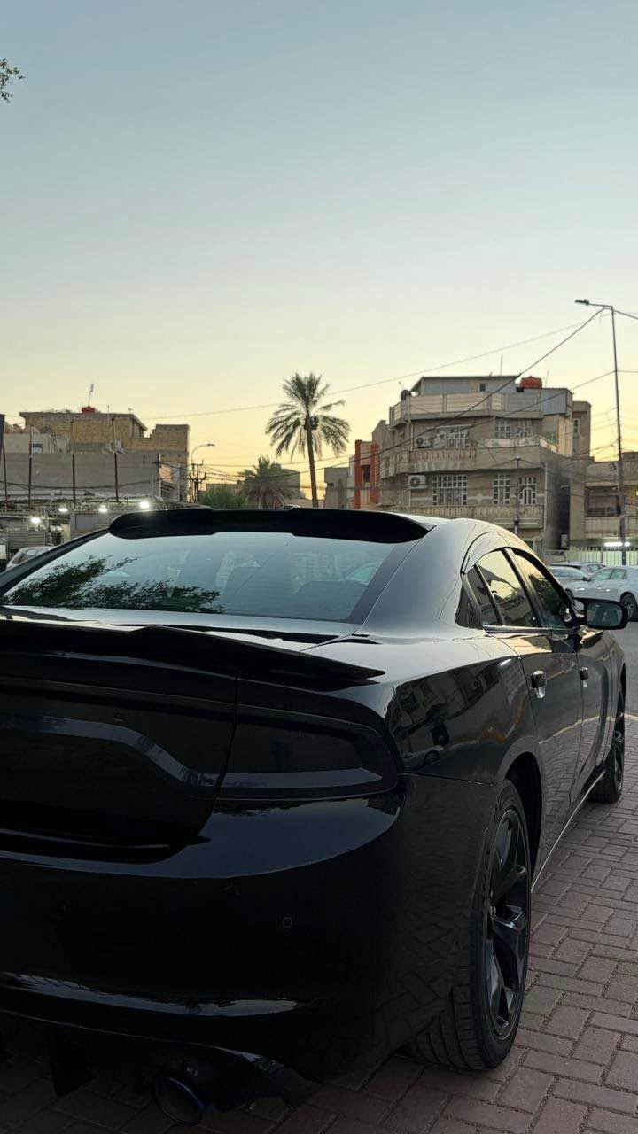 السلام عليكم 🖤🔥
جارجر موديل 2022 SXT
Dodge Charger_2022_SXT

اللون: اسود ملكي
وارد امريكي: جنطه مصلحه نفسه وبيه بارد خفيف بلباب صور الحادث موجوده 
مكينه: 3.6
دفع خلفي
ماشيه:70km
السعر:225$ بيه مجال بسيط
رقم بغداد تحويل مباشر
السياره كلش نظيفه وبالحقيقه بعد احله 
للاستفسار :: *********** بغداد, العراق
