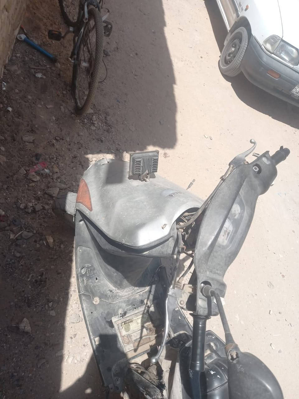سلام عليكم دراجة كرستال ياماها ياباني
متوقفة حاليا واكفة  ابعيه فحم سعره 60 الشعب  بغداد غراضه ياباني 
رقم واتساب  ***********
