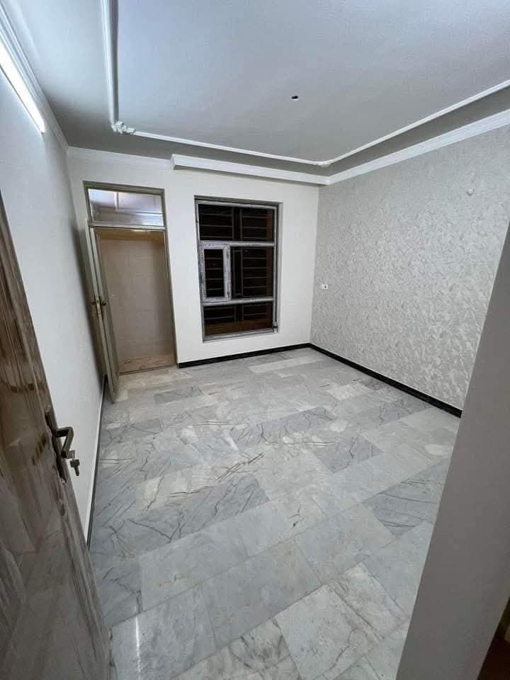 مشتمل للبيع
المساحه ٦٤متر
الابعاد ٤في١٦ متر
الموقع البنوك التربيه خلف الصفصاف لا يوجد جار أمام الدار
يحتوي على
٣غرف نوم
استقبال ومطبخ وصاله
واجه مرمر ارضيات مرمر
بناءحديث درجه اولى بناء ٢٠٢٥ غير مسكون
للإستفسار الاتصال *********** ***********
شركه كل العرب للوساطه العقاريه
شركه للاستثمار العقارات والمقاولات
البنوك شارع الكنيسه مجاور روضه البنوك
توجد عروض أخرى
