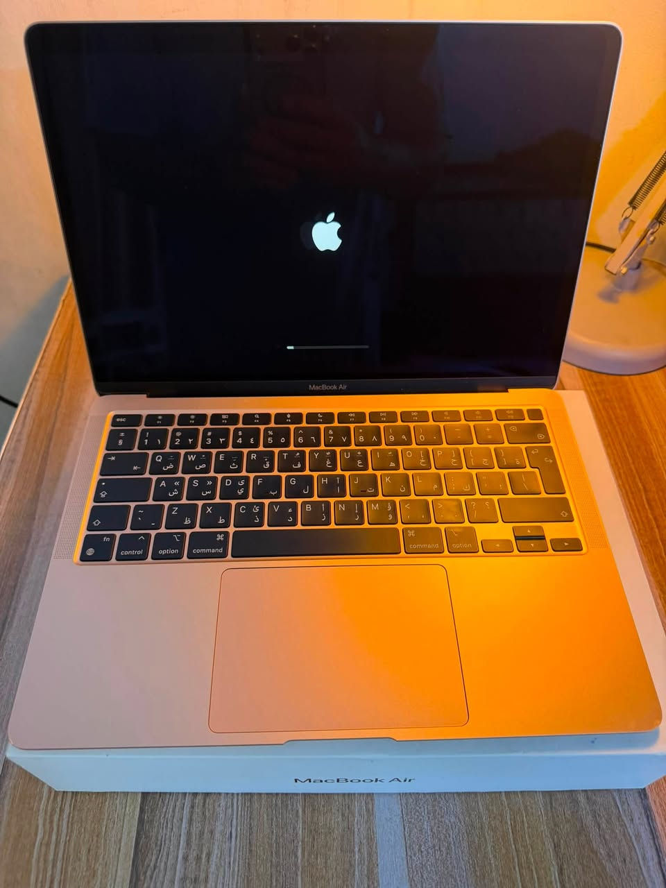 MacBook Air M1
8/256
Cycle 112
Battery 🔋 95%
عربي شرق اوسط كامله الملحقات
السعر/ 700 الف

المكان: بغداد الدورة
للاتصال دايركت او الاستفسار
***********
