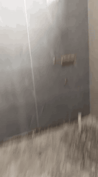 خلفه سيراميك متفرغ شغل نظيف و عل ضمان
عل متر ويوميه 
***********
