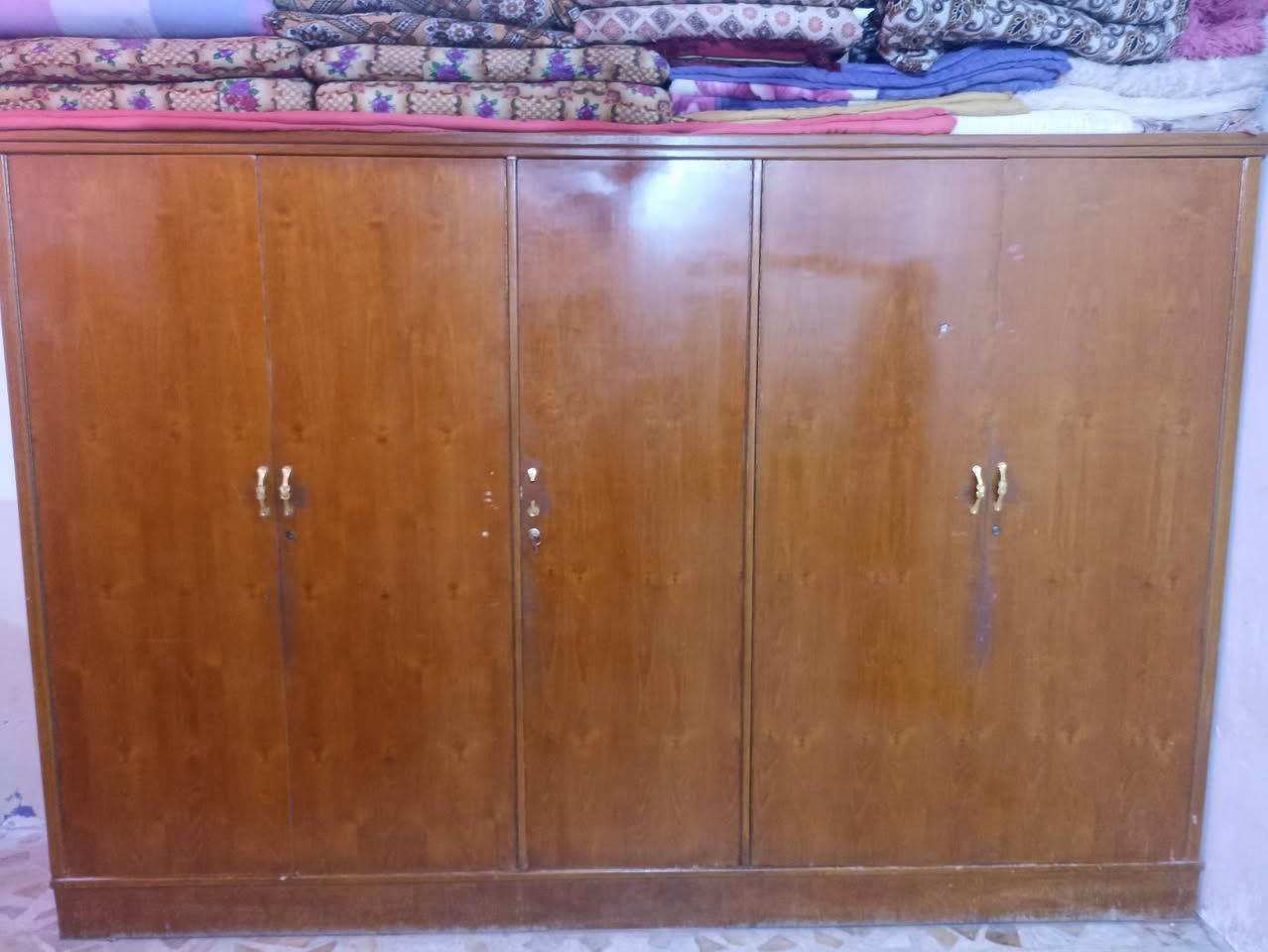 للبيع وياة بعد زاوية أو ميوزة
سعر ٤٠٠ ألف.  شرط صاج وجة أو كفة أو تزكام مو يومية
***********
