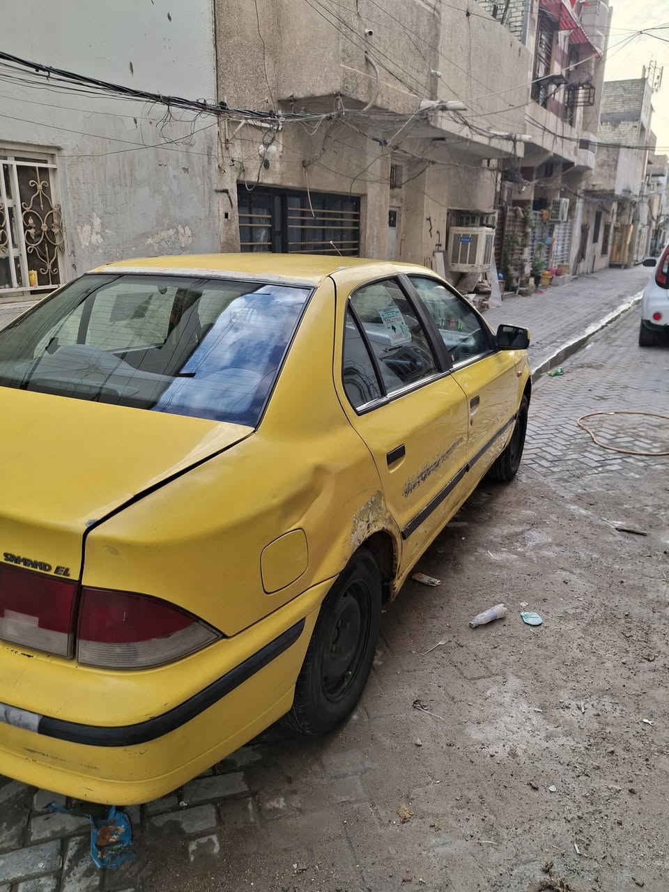 السلام عليكم سمند موديل 2009  السياره حلوه محرك خير من الله الصدر امامي خلفي جاهز كهربائيات كلها شغاله تبريد شغال تخم تاير جديد مصفره غرامات العنوان بغداد الصليخ السعر 30 شرط التحويل
 ***********
