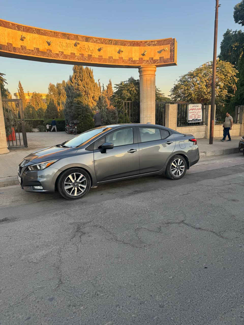 نیسان ڤێرسا 2020 مواسفات SV
٦٤ مایل رۆشتوە
دوو پارچە سبوغە( جامنغی لای سایق+ بۆنینت)
ئێرباگی سەلامەتە تەنها سوکان سیستەمە
گێر + مەکینە+ کارەباییات بەشەرت
هەموو ڕادارەکانی ئیشدەکات
سەنەوی نوێیە هەزەی بەسەر چوە
رەقەم خاوەن سەیارە
***********
113$ وەرەقە و کەمێک مەجال
3n1cn8ev9ll852844
