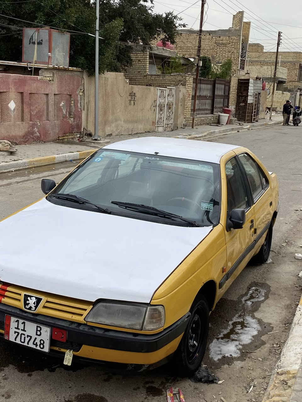 سلام عليكم بيجو باص موديل2012 مكينه كير فرنسي سياره تنقص نص هيئه اوغرامات مصفر سياره بسمي تحويل ثاني يوم سعر ٢٧ رقمي ***********
