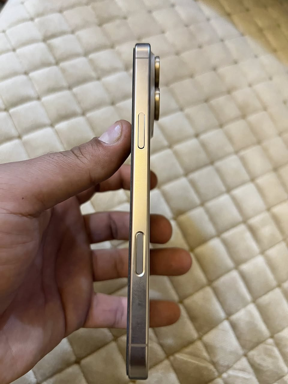 ⭕️⭕️⭕️⭕️
ايفون 16 برو ماكس 
اللون الصحراوي المميز 
نضافة 100% ومكفول 
للتفاصيل اكثر يرجى التواصل في الواتساب 
***********
