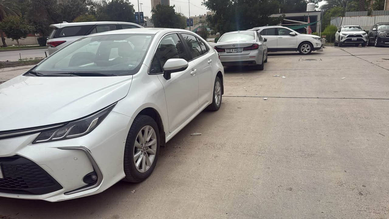 كورلا خليجي ساز موديل 2024 مكفولة ماعده بارد 4 أصابع ماشية 40 ألف ورقمها مميز سعر 187 $ وبي مجال بسيط ومكان السيارة بغداد للأستفسار *********** وتس آب بغداد, العراق
