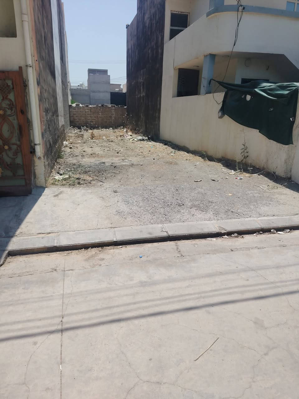 قطعه للبيع طابوا مساحه ١٠٠متر مستطيل بمنطقة ال ٥٥ بالقرب من مجمع المدارس ع ساحه ومدارس وشارع الكوسترات للاستفسار الاتصال على الرقم *********** او المراسله ع صفحة الوات ساب ***********

