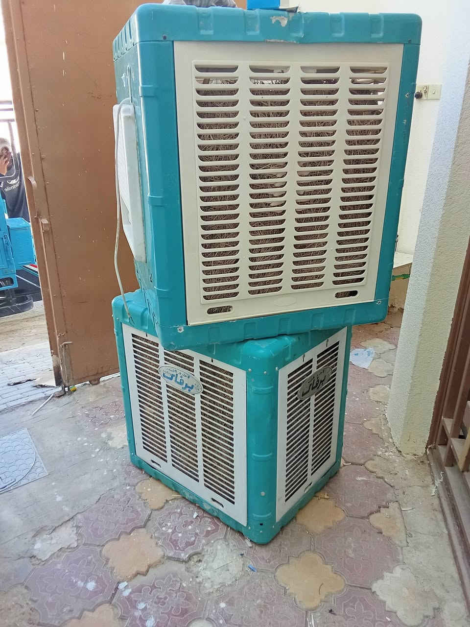 مبردات للبيع.  وحده بدون ماطور.
رايدهم 180 كربلاء حي النصر 
***********.  واتساب
