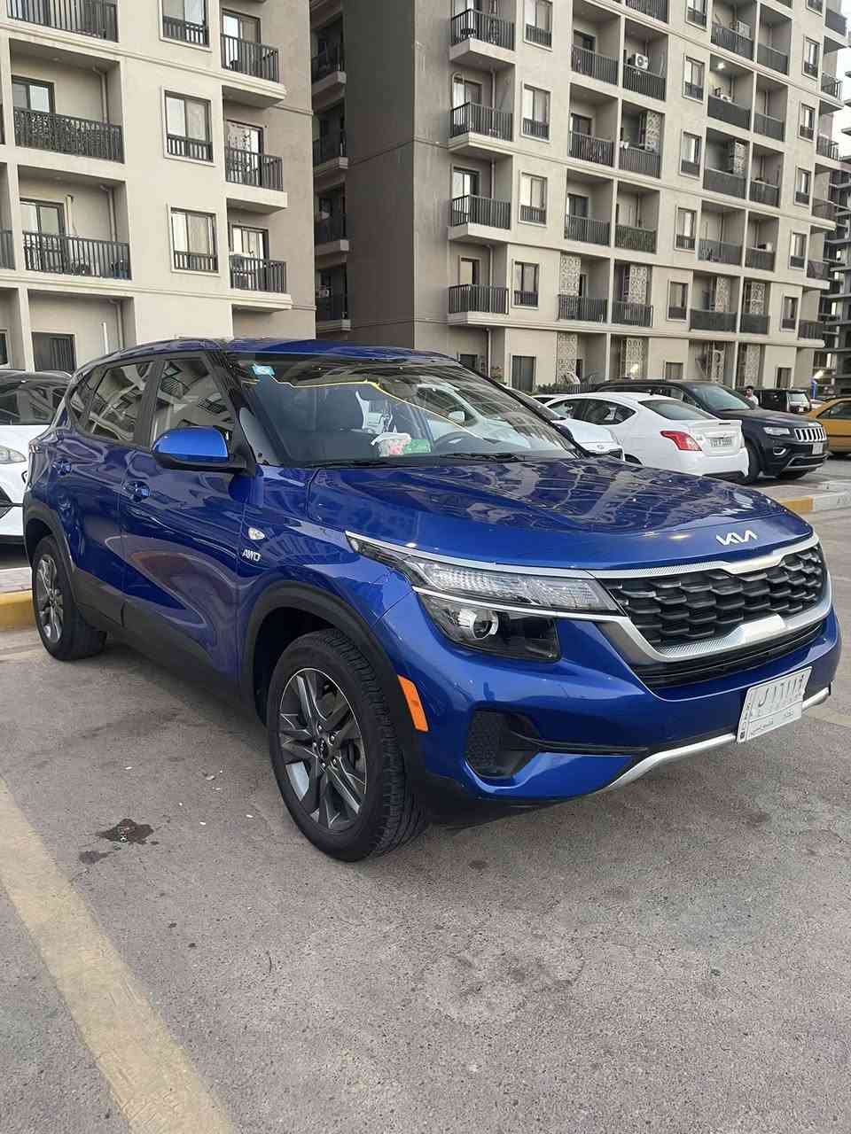 كيا سيلتوس LX وارد امريكي رقم بغداد
موديل : 2023 

محرك : 2000  (2.0L)

المسافة المقطوعة : 35 الف كم

المواصفات : شاشة و كار بلي وكاميرا خلفيه  رادار حساسات خلفي وامامي 

الحادث : امريكا البنيد فقط وبغداد صار بيه اثر حالوب بنيد وقمارة 

السعر : ١٤٥ ورقه

المكان : بغداد

***********
