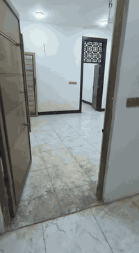 شقة للايجار • الحول ١٠٠ • ١٦٠م