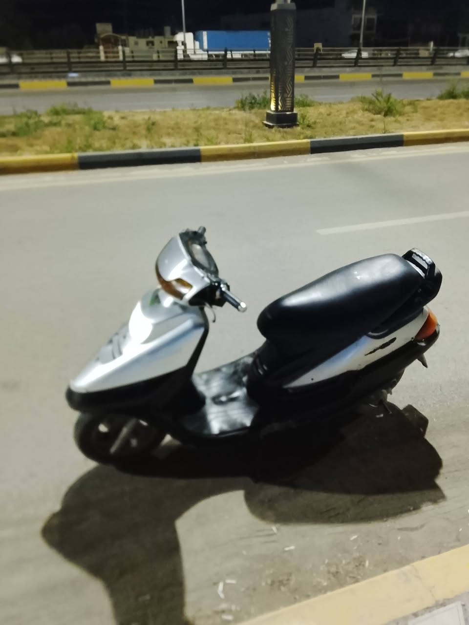 سلام عليكم دراجه فراشه البيع محرك ناعم صوته مكاني بعقوبة التحرير سعر 300//***********
