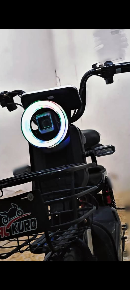 دراجة شحن للبيع مع باسكل السعر 400أثنينهن الدراجه اي عيب مابيهه ب شرط تشيل وزن 90كيلو اربع دبلات اربع بطاريات شاشه اثنين جبيره وصغيره الصغيرهVIPابريك امامي خلفي نضام بلوتوث الباسكل اي عيب مابيهه ب شرط 🤗


**إذا كنت صاحب هذا الإعلان وتريد حذفه لأي سبب، رجاءا أرسل رسالة إلى الدعم الفني**