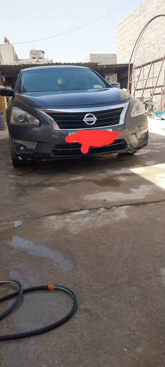 للبيع نيسان لتيما2013 رقم بغداد جديد مصبوغه حزام بيه جاملوغ يمنه مكينه وكير 21برادحديد تبريد تدفة شغال. السعر 105 وبيها مجال. مكان السياره// ديالى بلدروز... الاتصال ***********///***********
