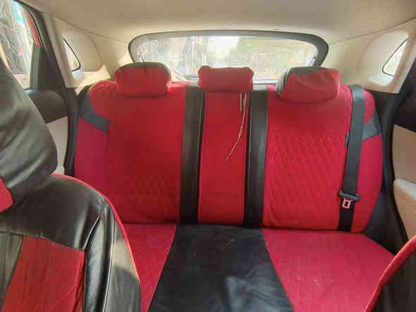 كونا ٢٠٢٣ خليجي بدون صبغ أو ضربات مشتريها زيرو وهسه ماشية ٤٧٠٠٠ مكاني سيدية ورايدها ١٨٥ وبيها مجال بسيط علما كاملة المواصفات ومحرك ٢٠٠٠ وباسمي هاتف *********** بي واتساب
