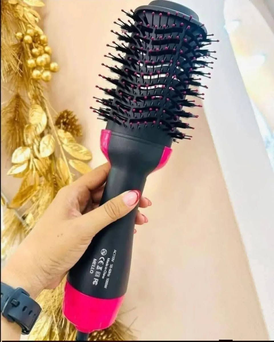 💥مشط حراري و سيشوار و مجفف للشعر ❤️❤️❤️
#السسسسسعر__10ألاف 
مواصفات المشط الحراري:
💟 يجفف الشعر بشكل آمن وأسرع من المجففات التقليدية مع الحفاظ على حيوية الشعر ...
💟 رؤوس المشط مصممة بنظام حماية للشعر دون التسبب بالضرر أو التلف للشعر ...
💟 يعمل على الكهرباء وسهل الاستخدام جداً، حيث يمكن تسريح الشعر تسبيله أو تمويجه من خلال التحكم بوضعيه المشط ..
#التوصيل الف دينار داخل المسيب
#التوصيل محافظات 5ألاف


**إذا كنت صاحب هذا الإعلان وتريد حذفه لأي سبب، رجاءا أرسل رسالة إلى الدعم الفني**