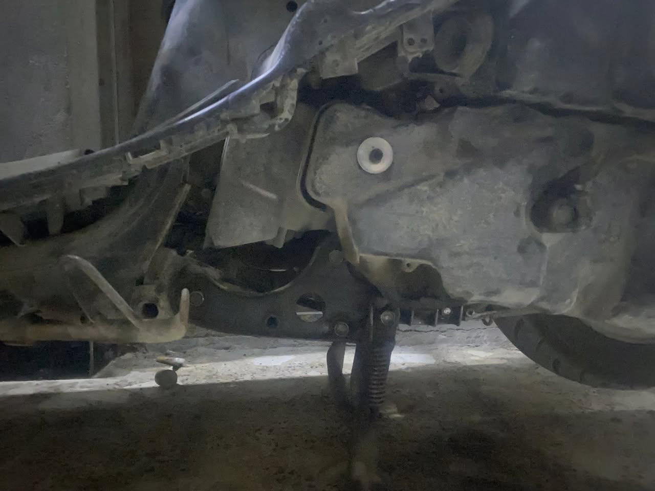 دراجه فراشه كرستال للبيع شغاله بس يرادله ترتيب كامله هيه وكفراتها دبلات جدد وجوزه جديده بيها كوم حديد ابيعلك كوم حديد السعر 125 بغداد البلديات ***********
