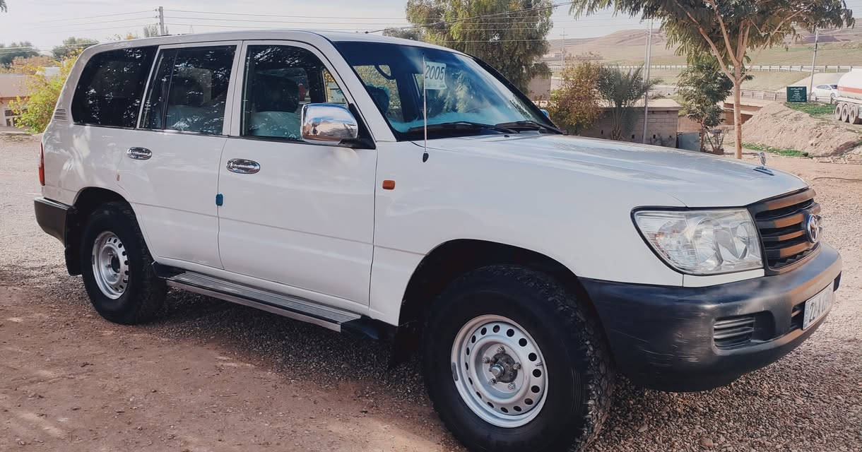 مۆنیکاشورتەی 2005 گێر تۆماتیک فول عادی گێرو مەکینە بەشەرت  جوار تایەی لۆکی لەژێرە
ژم:***********
