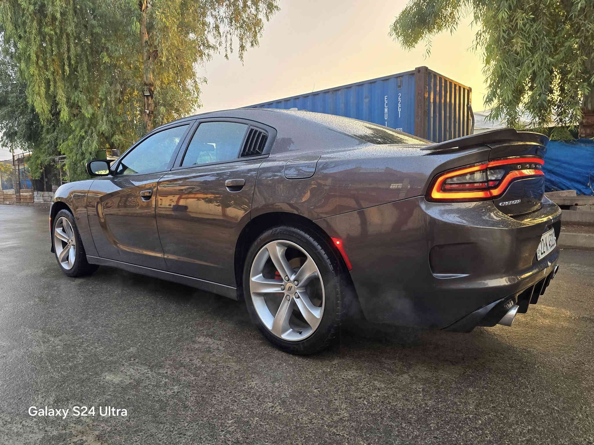 للبيع
سعر 180$
جارجر sxt  محدث جي تي  موديل 2016
ماشية 108 ألف سيارة استخدام شخصي 

🚫ضرر صبغ صفحة  اليمين مال شخط شرط بدون دواخل نهائيا بدون معجون
البوند مبدل مال تحديث 
 اريربك ستيرن راجع سستم مرفوق صور بأمريكا مع الصور 

محرك ٦سلندر حجم ٣٦٠٠ كير طيارة  ٨ نمر شرط 
كير محرك اكسل شرط
حجر البيئة موجود 🪨
رقم اربيل رقم وهزة وسنويه جديد شرط التحويل 

مواصفات sxt 
بصمة تشغيل مع بصمة تشغيل عن بعد 
شاشة كبيرة كامره دواره 🔊 سماعات سستم صوت
فول تحكمات ستيرن
 نظام تراكشن مانع انزلاق 
 كشن كهرب هيتر بلكشن 
سيارة جاهزه 
موصل الايسر 
***********
***********
