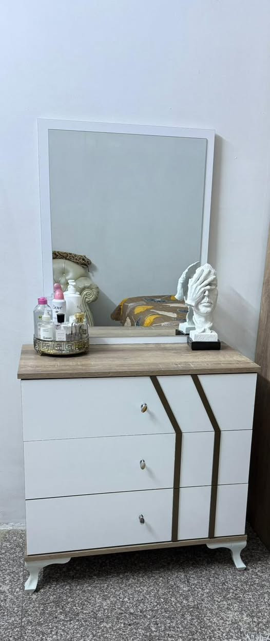 غرفه تركية كاملة للبيع نظيفة جدا
بغداد الكاظميه


**إذا كنت صاحب هذا الإعلان وتريد حذفه لأي سبب، رجاءا أرسل رسالة إلى الدعم الفني**