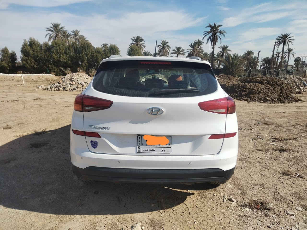 السلام عليكم ورحمة الله وبركاته
اللهم صل على محمد وآل محمد الطيبين الطاهرين 
توسان ٢٠١٩ خليجي..
سيارة مكفوله والسونار مرفق بالصور
محرك ٢٠٠٠ /تبريد قطعتين/ ماشيه ٩٥ الف/
٥ عدسات لايت زنون / تخم تاير جديد/ سنوية باسمي ٢٠٢٩/ رقم بابل/ داخل صاج / تحكم ستيرن/ اشارة مري وشفط/ ارضية جلد /فول مواصفات عدا البصمه .
بيه شخط بالبنيد شبر فقط  وباب السايق موضح بالسونار 
والي ياخذه بالعافيه عليه وشايف كل الخير
مايعجبك المنشور علق يا الله..
السعر١٩٢ $
وبيه مجال للشراي
***********
مكان السياره بابل /جبله
