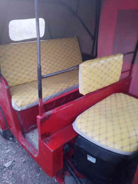 تكتك 2018 شهر 12 رقم وسنويه  كفاله مكينه 20 تخم تاير 20  تحويل ثاني يوم  السعر 4.800 .***********
