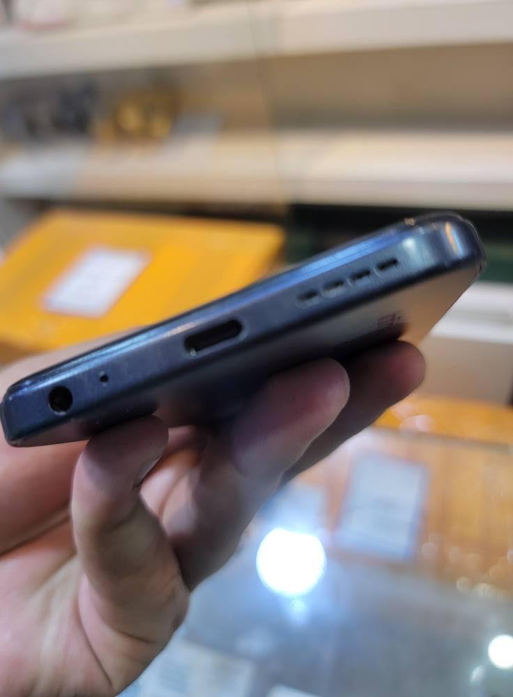 بيه كسر خفيف بالشاشة ما مأثر والباب همين شاشته أصلية سعرة 65 الف ذاكرة 256 السماوا, المثنى


**إذا كنت صاحب هذا الإعلان وتريد حذفه لأي سبب، رجاءا أرسل رسالة إلى الدعم الفني**