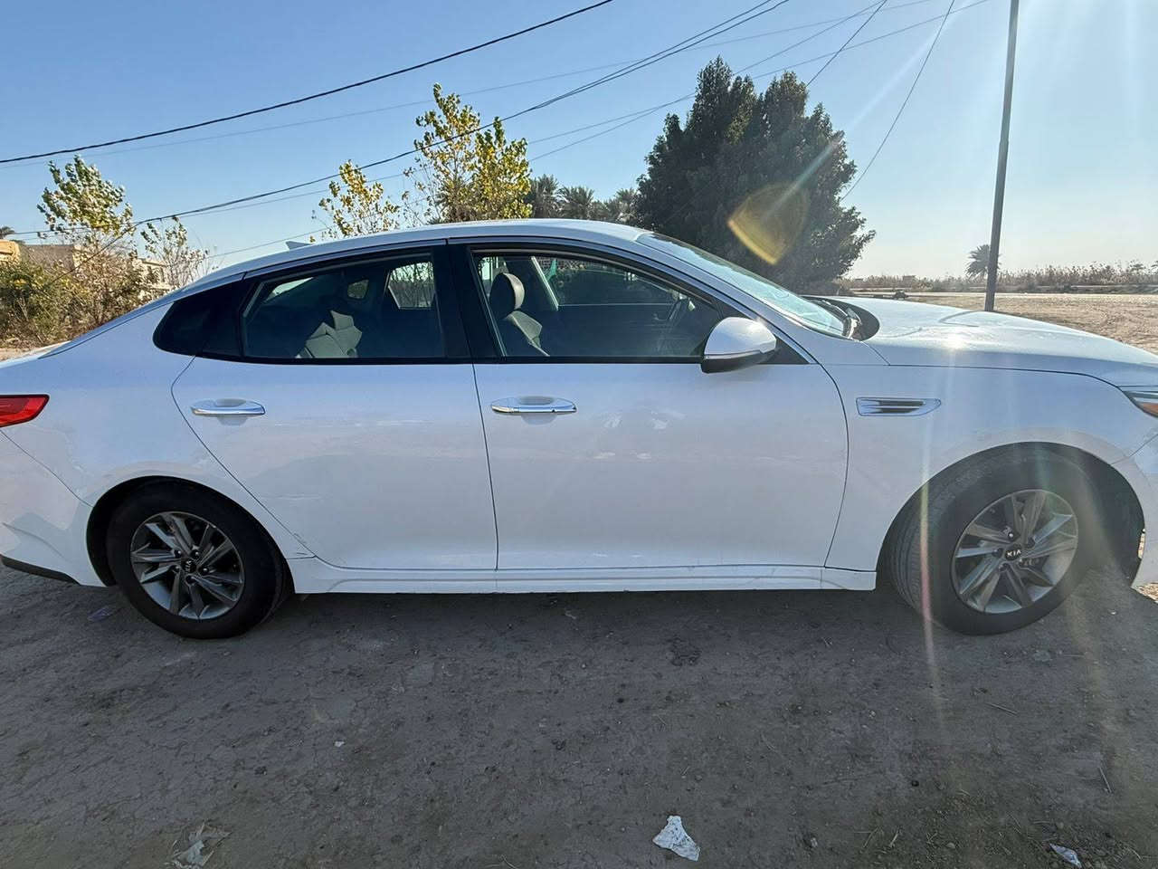 للبيع فقط
اوبتيما ٢٠٢٠ امريكيه رقم ارييل ماشيه ٨٣ ميل السياره بيهه ٥ قطع ٣ تبديل نفس ألون و٢ مصبغوات   مابيه لا كص ولا تعديل ولا دواخل السياره مابيه نقص خير من الله السياره لادوانز مكينه ٢٤٠٠ جي دي اي السعر ١٣٣ وبيها مجال
***********
***********
